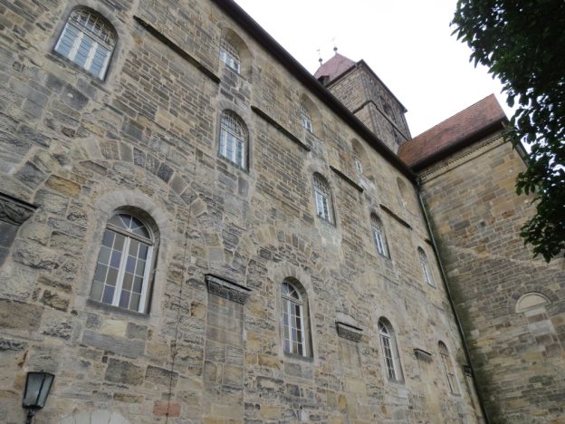Das Hauptgebäude der Landeskorrektionsanstalt und des Arbeitserziehungslagers Breitenau befand sich im Mittelschiff der einstigen Klosterkirche.